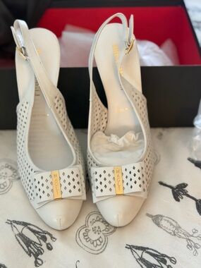 Bruno Magli Italian Women's White Slingback Peep-Toe Pumps